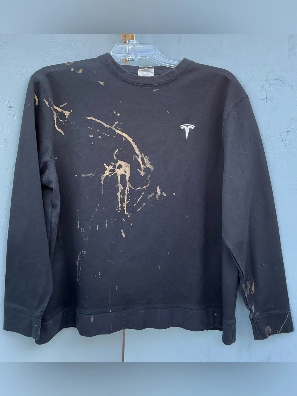 Tesla Mens Crewneck Sweater Black Distressed Size Extra Large